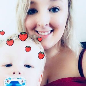 Meet your Posher, Alexis